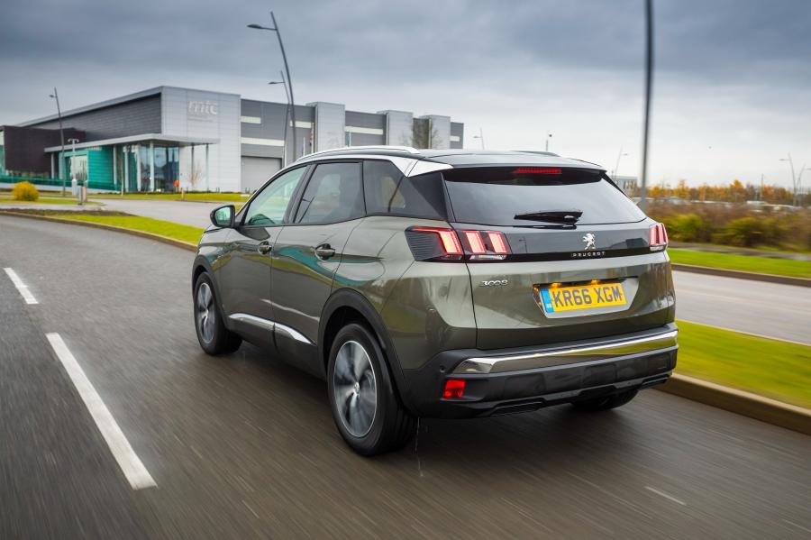  Peugeot 3008 2016 года  (UK) (фото 2 из 11)